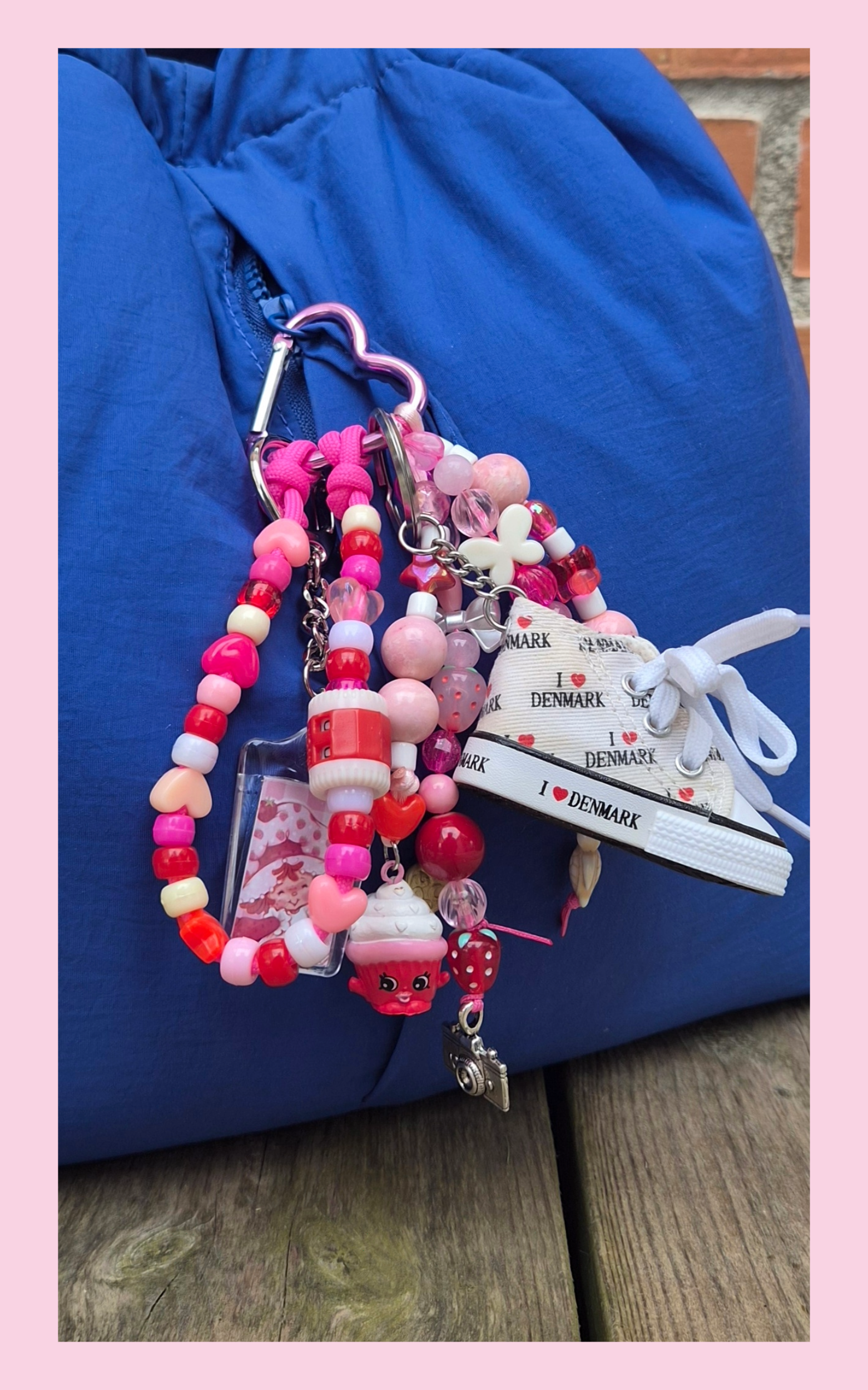 "Strawberry Soda" Keychain - Bag charm